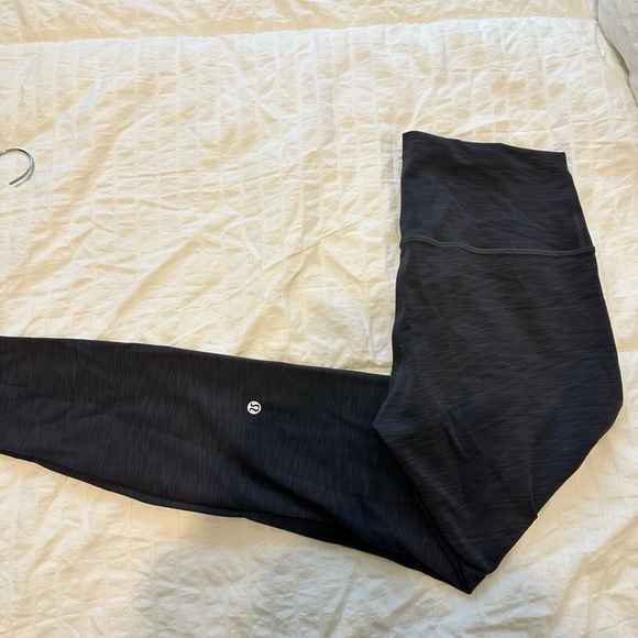 Lululemon Wunder Train - Picture 1 of 2